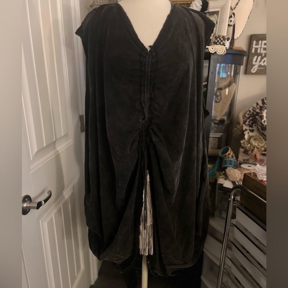 Cute oversized tunic with edgy details